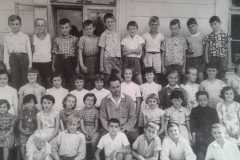 4-b-razred-1959-60-Razredni-ucitelj-Dragun